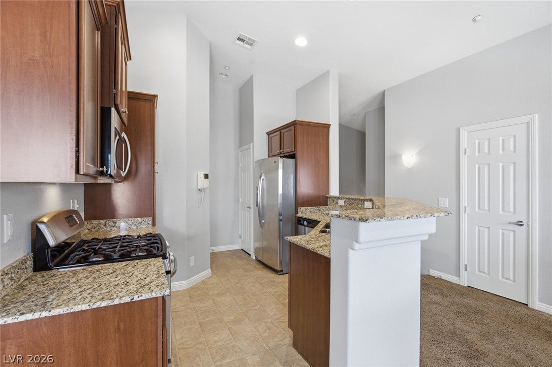 6040 Towboat Street 101