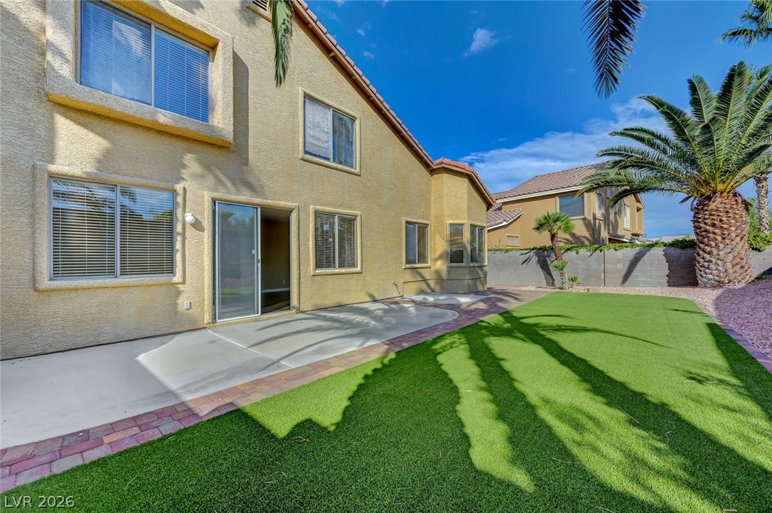 10501 Pacific Palisades Avenue