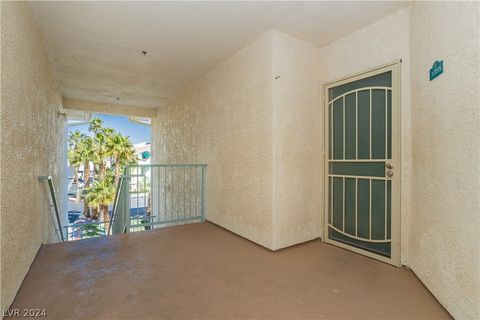 Condominium in Laughlin NV 3550 Bay Sands Drive 1.jpg