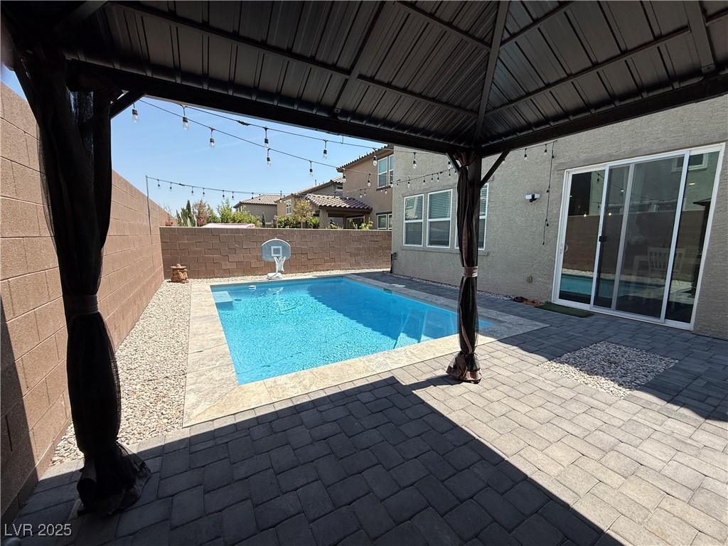 Properties 4 1230 Indigo Bluff Avenue
