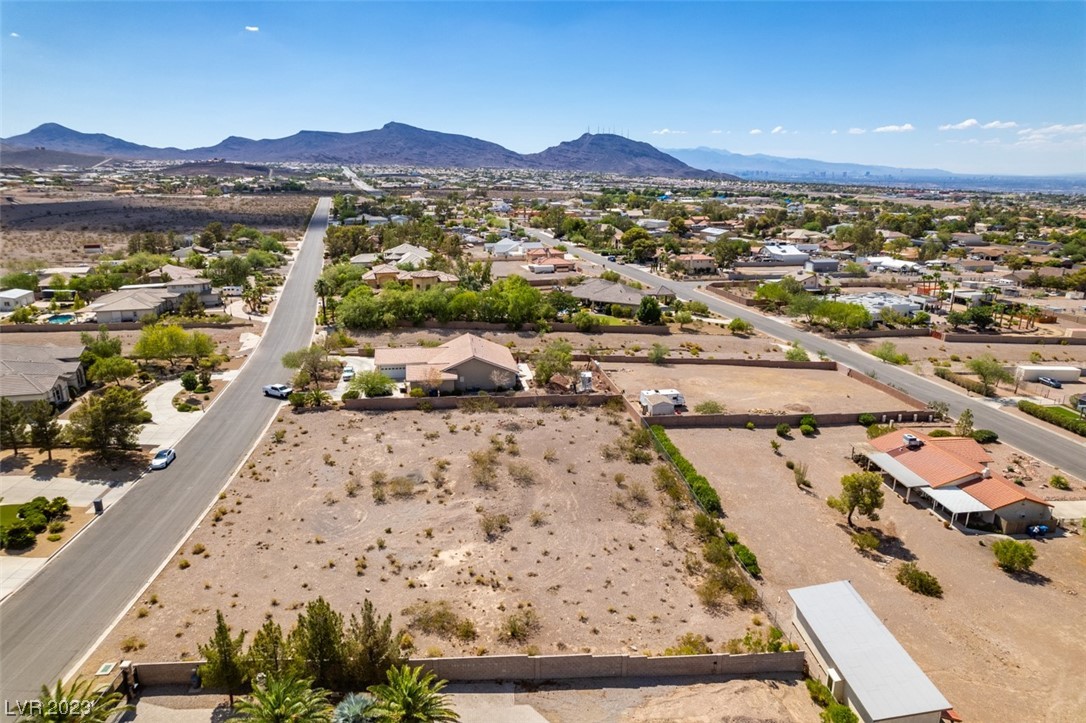 944 Santa Ynez Avenue, Henderson, Nevada image 35