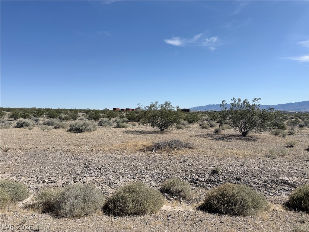 1221 E Monoplane Place