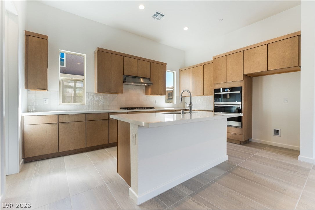 Properties 4 635 Talon Ridge Street