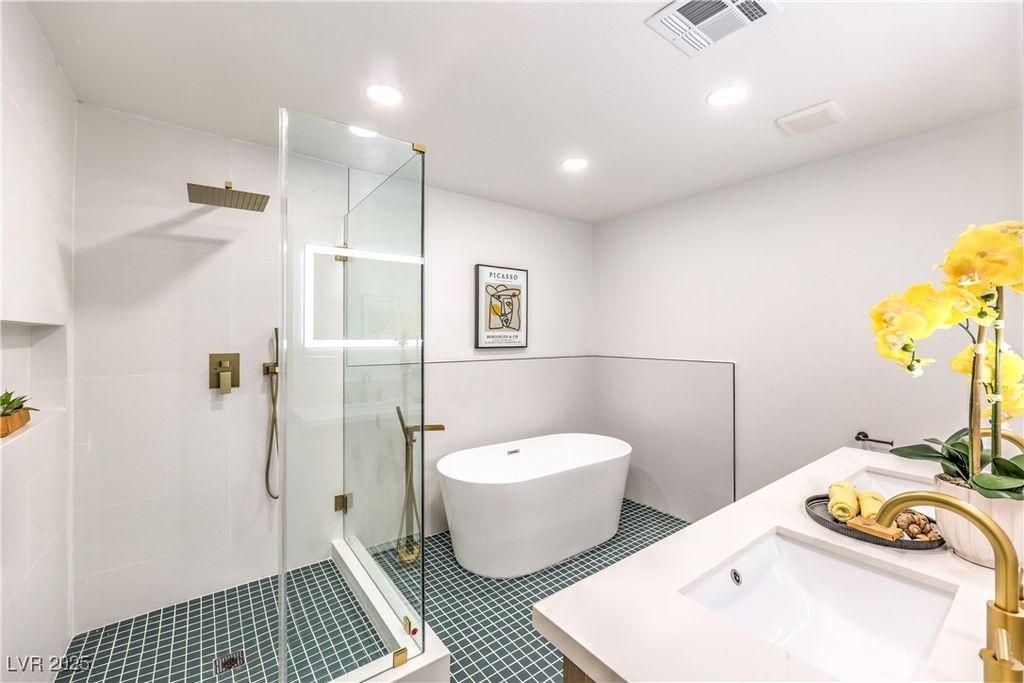 Photo of 644 Lacy Lane, Las Vegas, NV 89107 (MLS # 2741034)