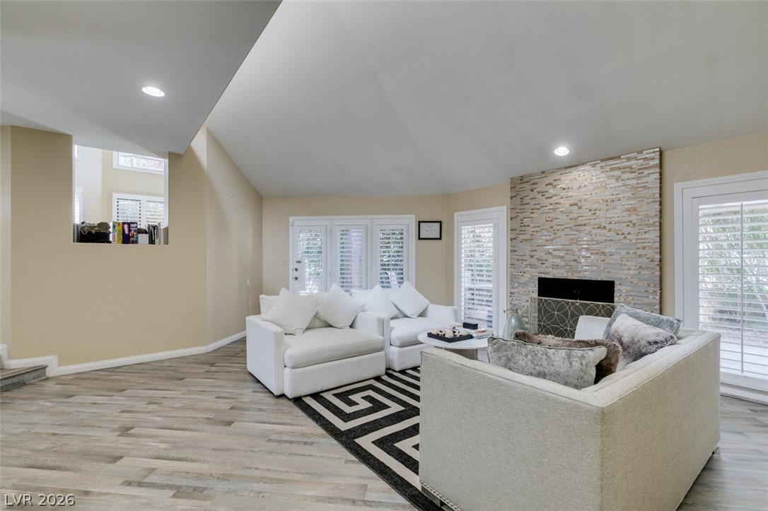 7217 Mission Hills Drive