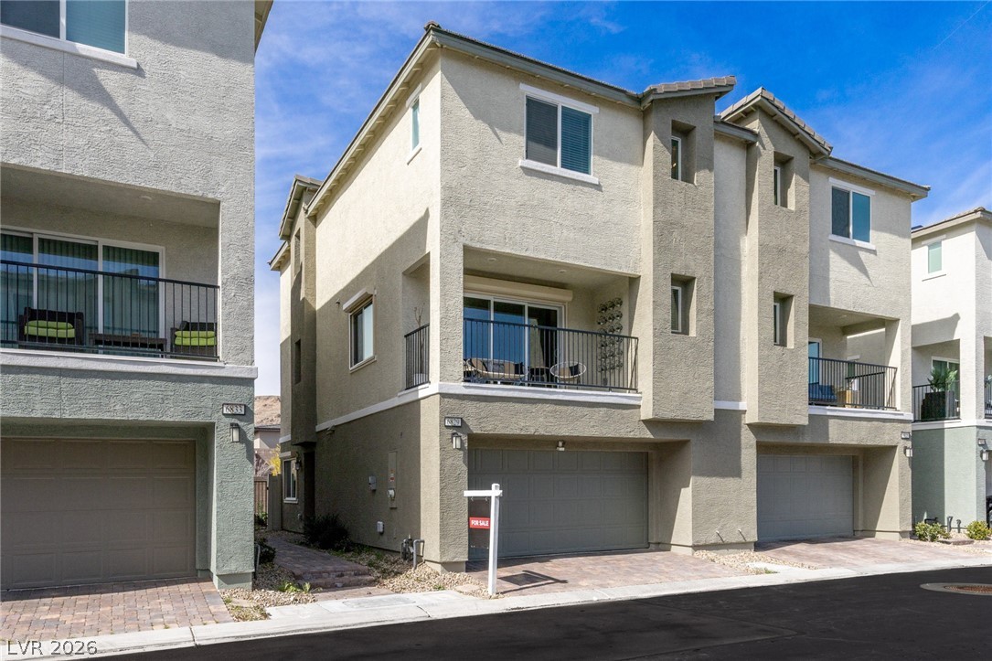 6829 Prairie Pearl Street