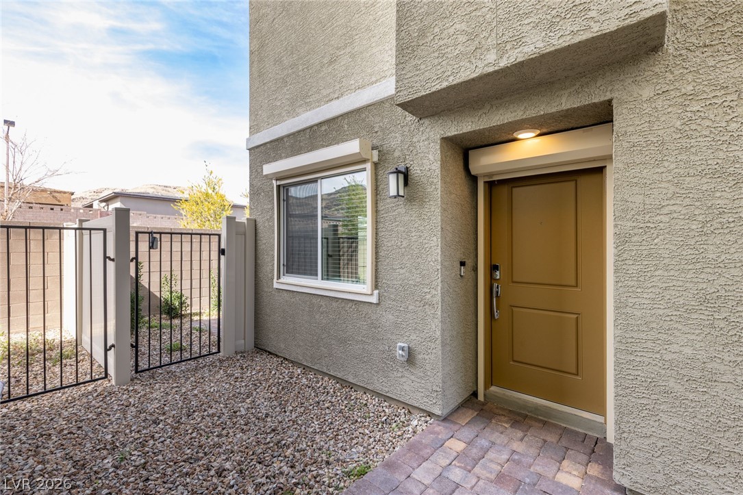 6829 Prairie Pearl Street