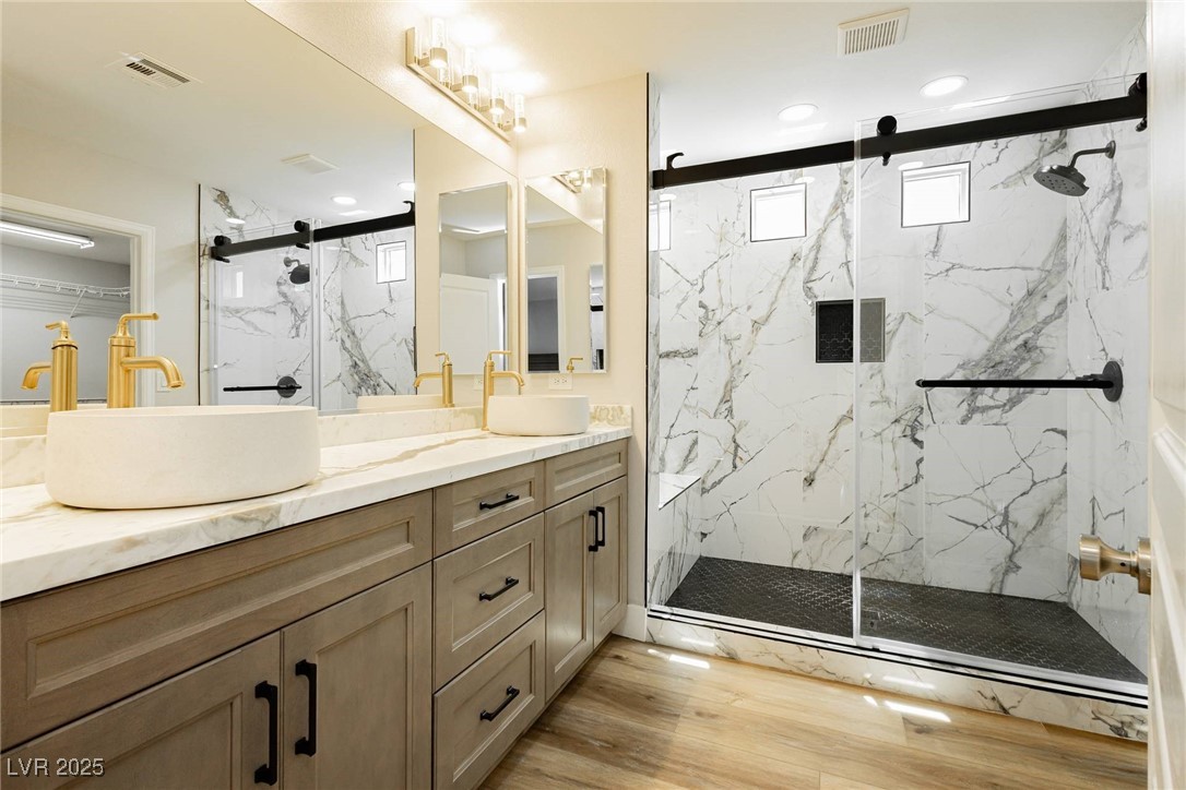 Las Vegas, Nevada 89113, United States, 3 Bedrooms Bedrooms, ,3 BathroomsBathrooms,Residential,Active,129472