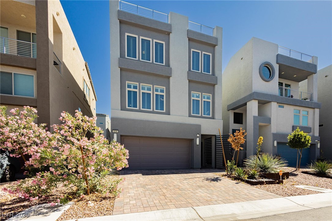 Las Vegas, Nevada 89113, United States, 3 Bedrooms Bedrooms, ,3 BathroomsBathrooms,Residential,Active,129472