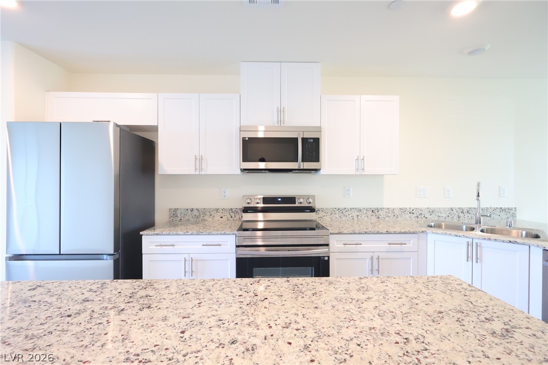 2949 White Selzter Court