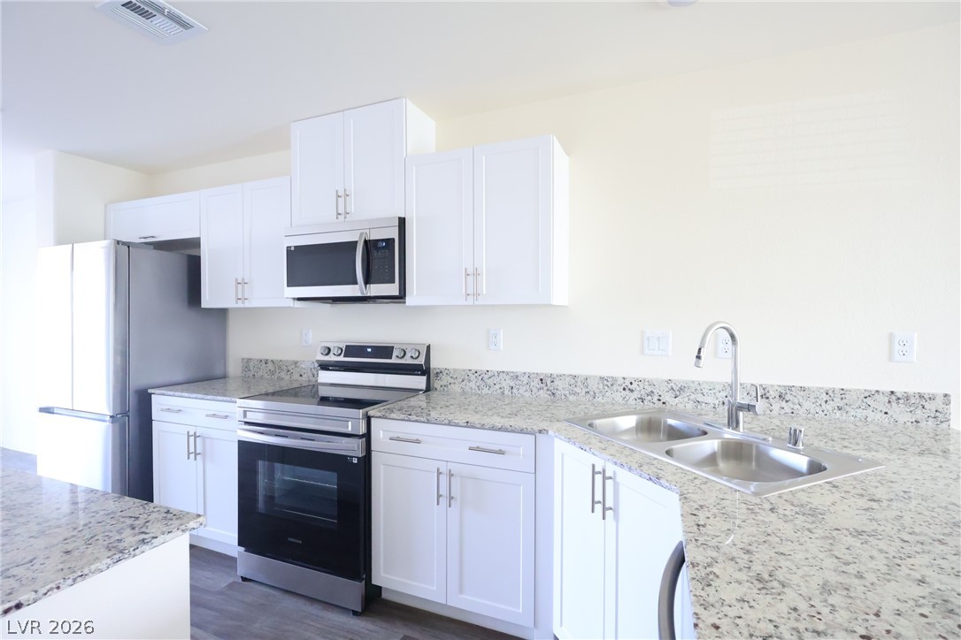 2949 White Selzter Court