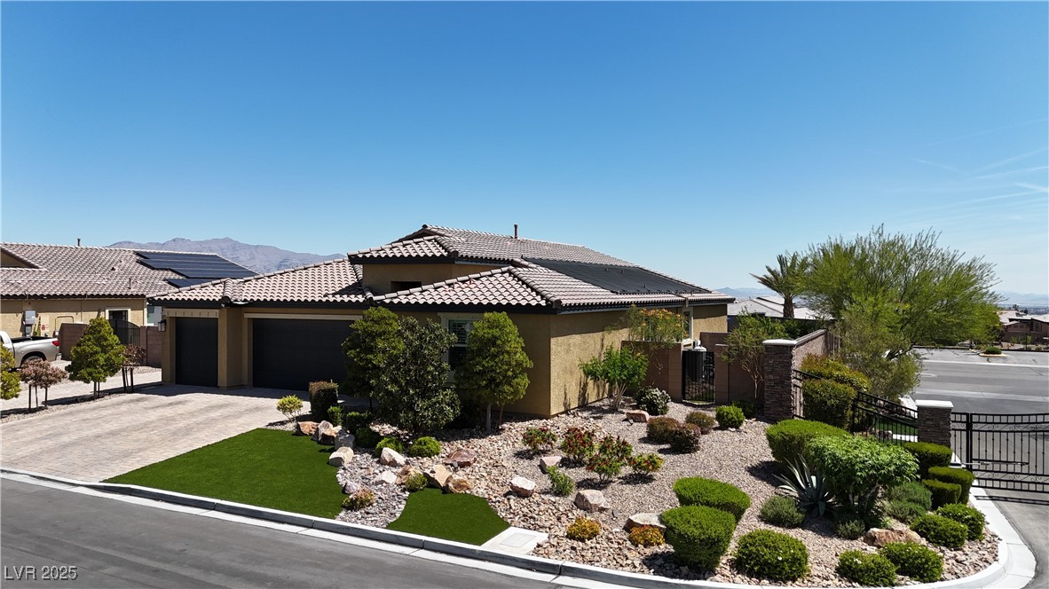 5852 Ireland Ridge Court, Las Vegas, Nevada image 1