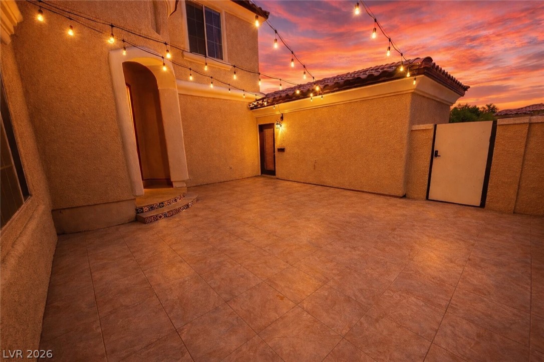 10029 Village Walk Avenue