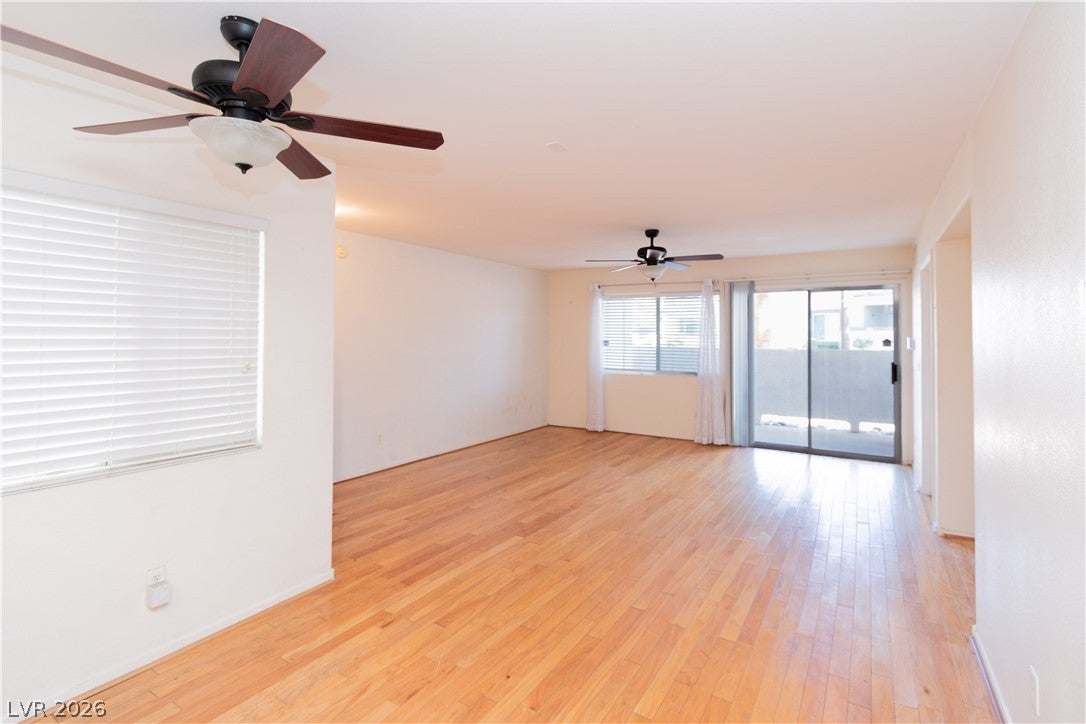 3125 N Buffalo Drive 1119