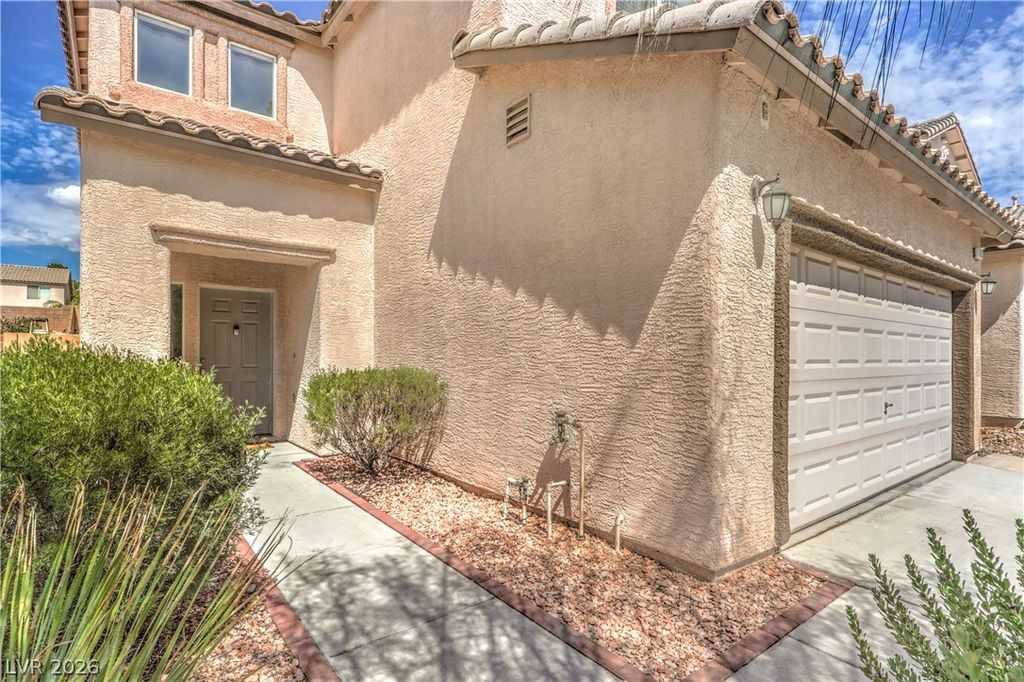 Photo of 4563 Timaru Drive, Las Vegas, NV 89147 (MLS # 2756394)