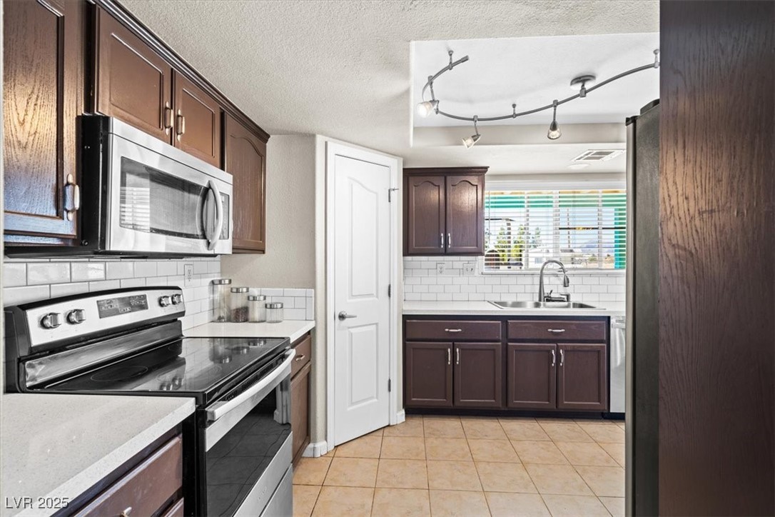 1720 S Blagg Road, Pahrump, Nevada image 12