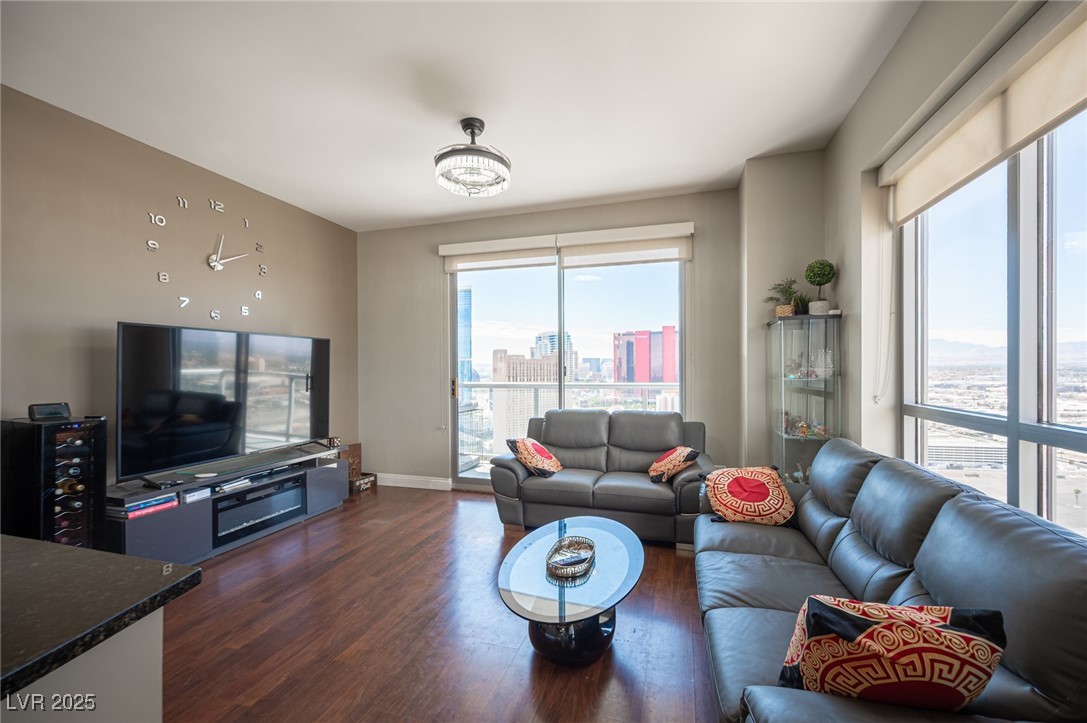 200 W Sahara Avenue 3401