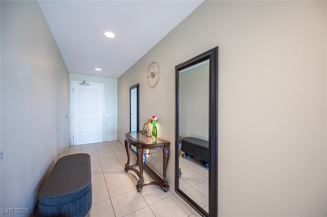 200 W Sahara Avenue 3401