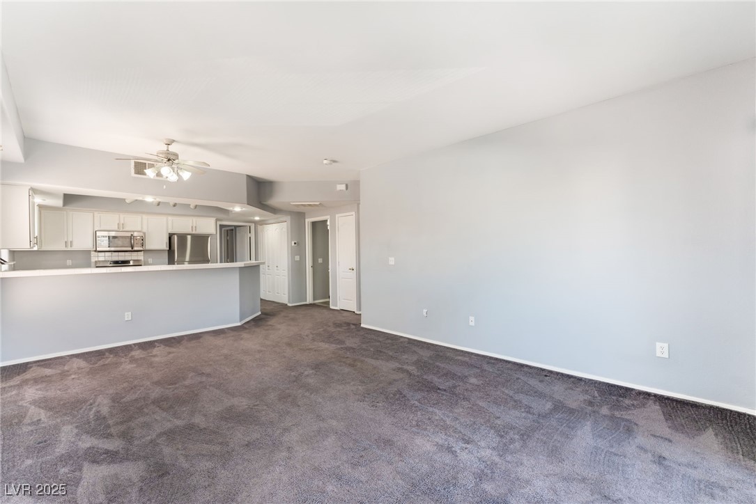 3609 Pintadas Street 202