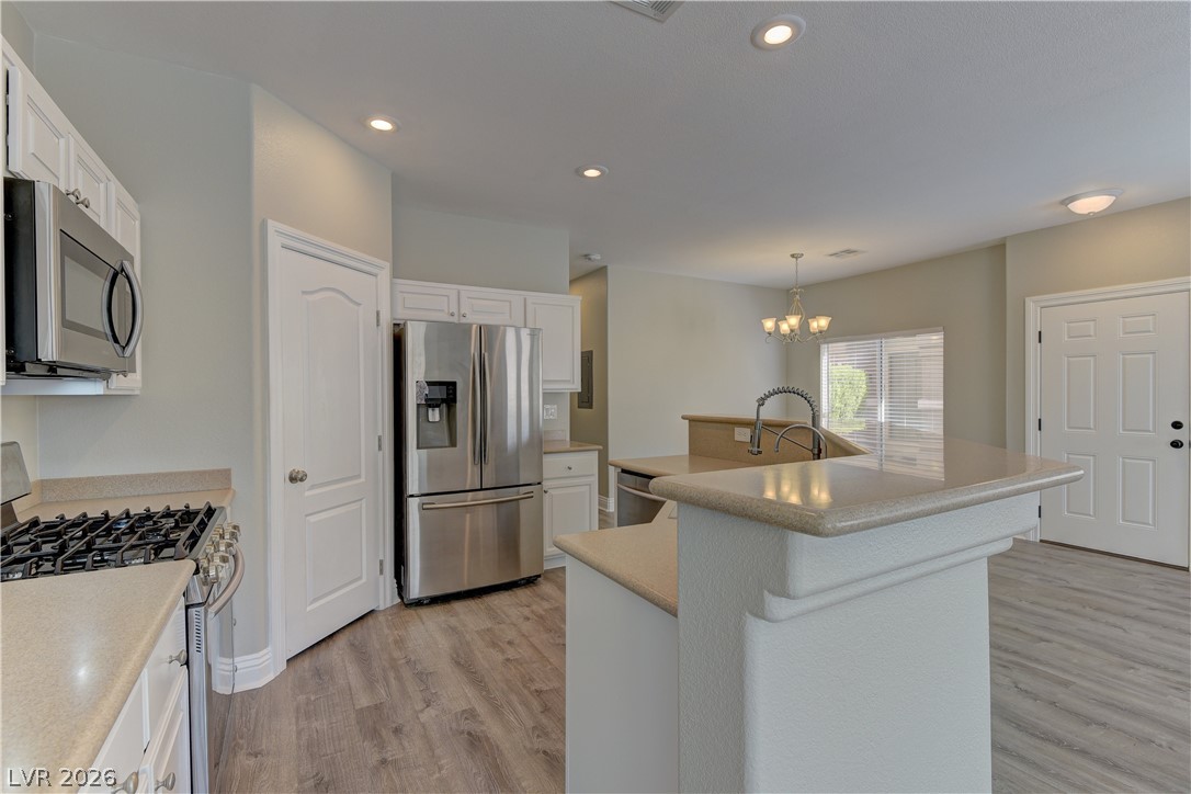 6728 Lavender Lilly Lane 3