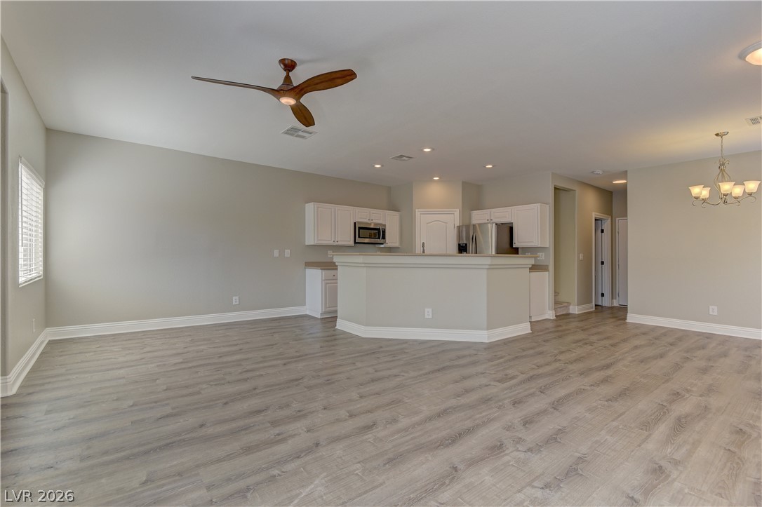 6728 Lavender Lilly Lane 3