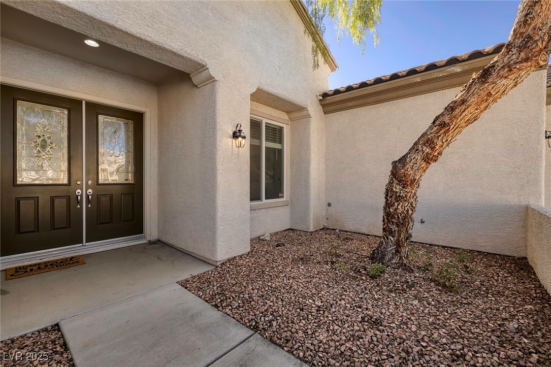 2156 Twin Falls Drive