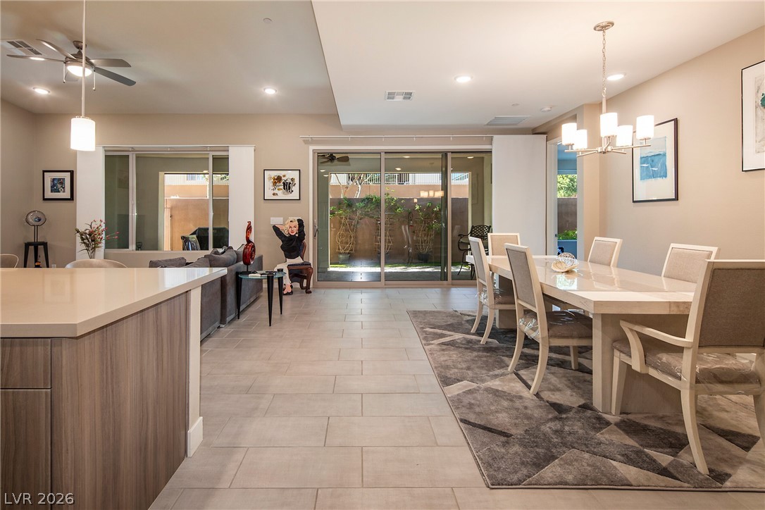 4289 Sunrise Flats Street