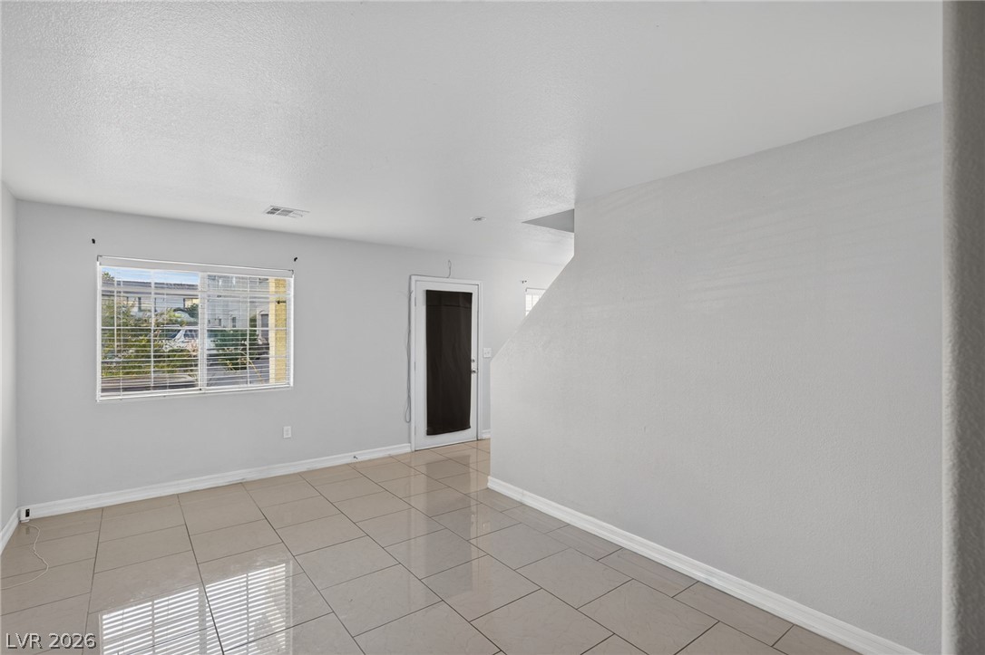 5330 E Charleston Boulevard 20