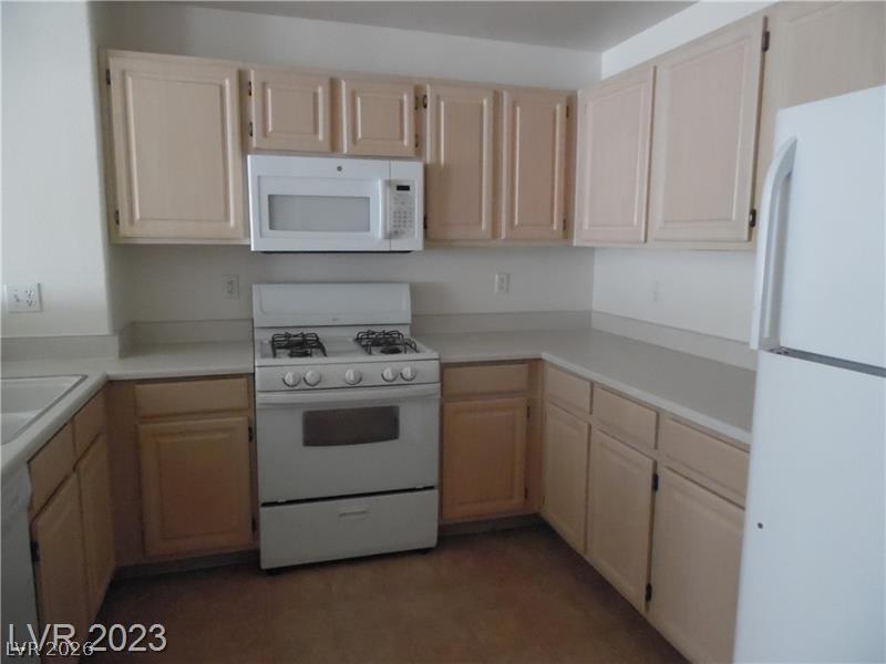 5125 W Reno Avenue 2086