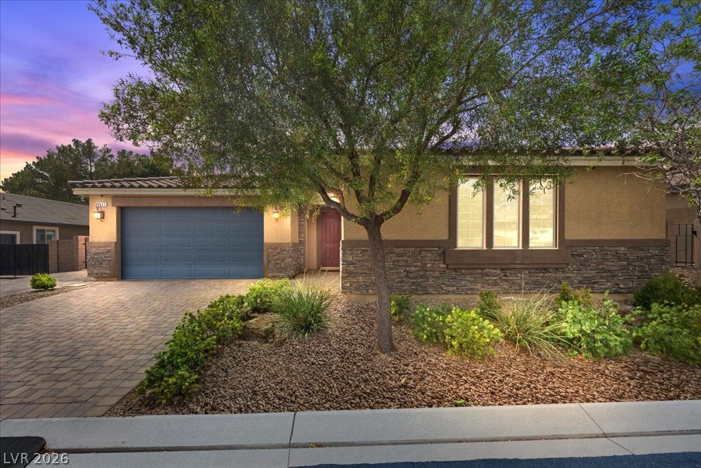 5665 Mystical Knight Court