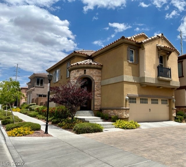 2312 Malaga Peak Street