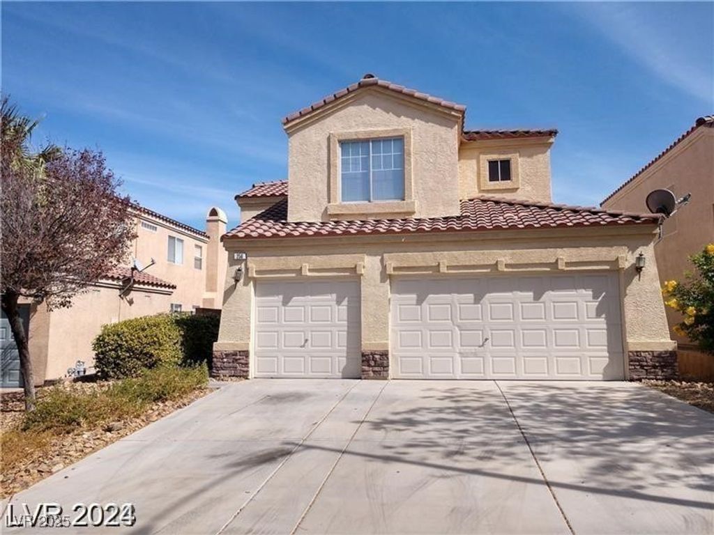 Photo of 256 Camino Viejo Street, Henderson, NV 89012 (MLS # 2692013)