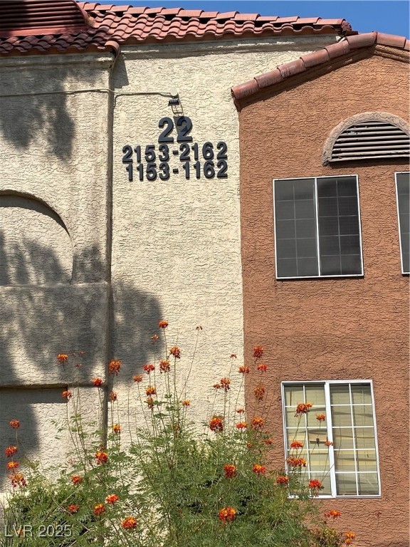 Las Vegas, Nevada 89117, United States, 2 Bedrooms Bedrooms, ,2 BathroomsBathrooms,Residential,Pending,333