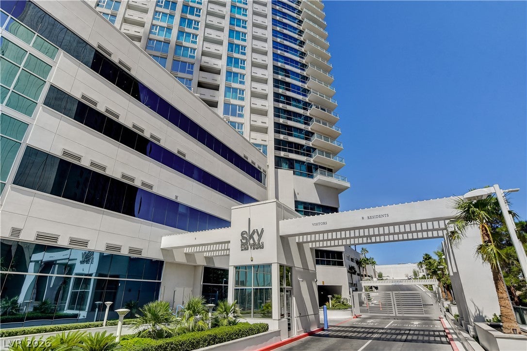 2700 Las Vegas Boulevard 2607