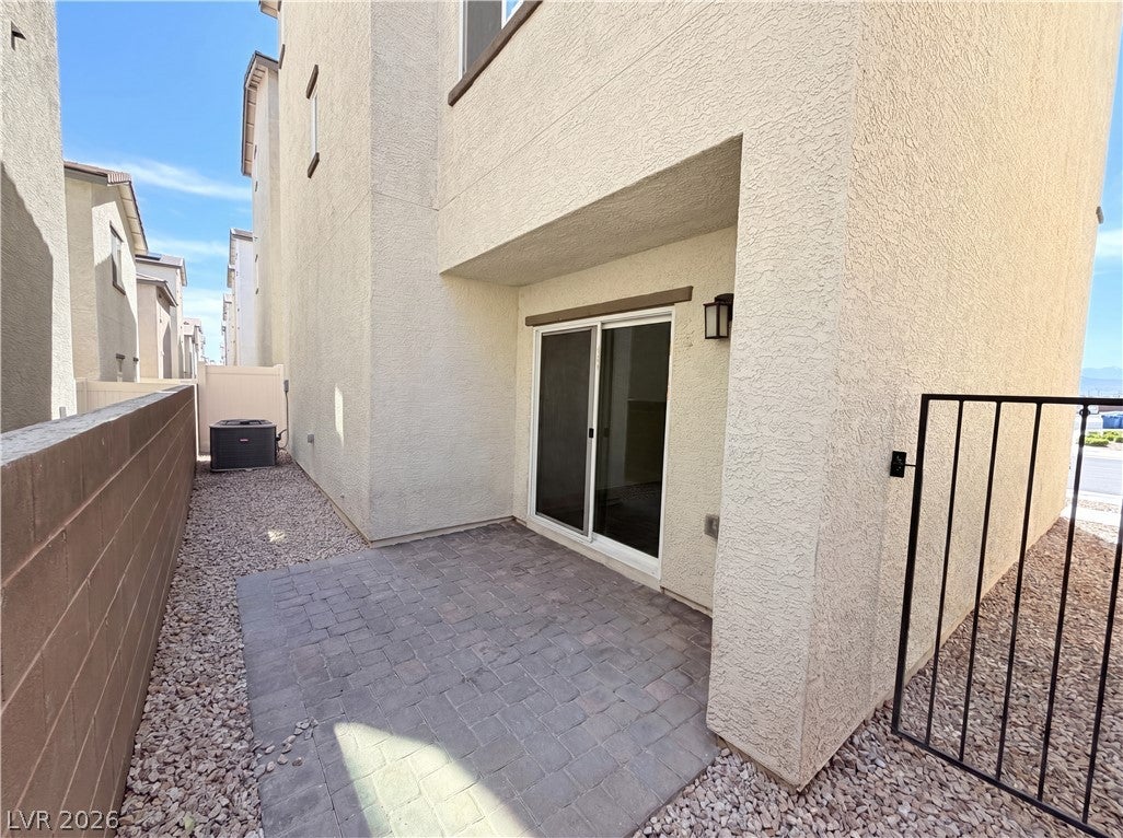 6875 Crimson Shadow Street