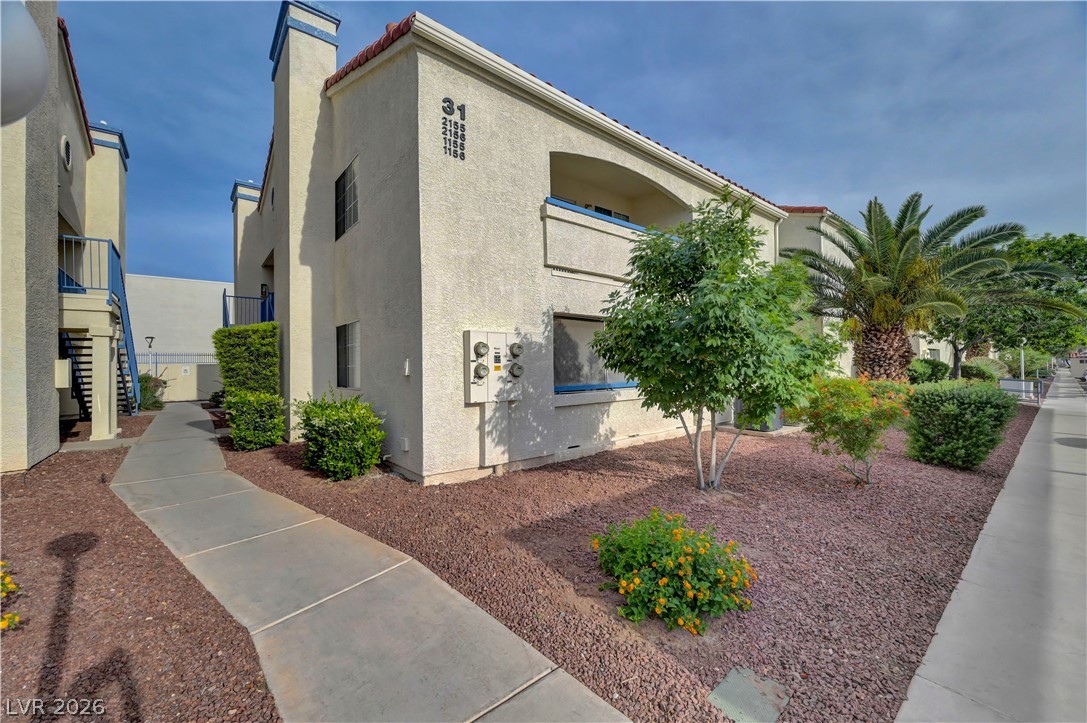 2725 S Nellis Boulevard 1154