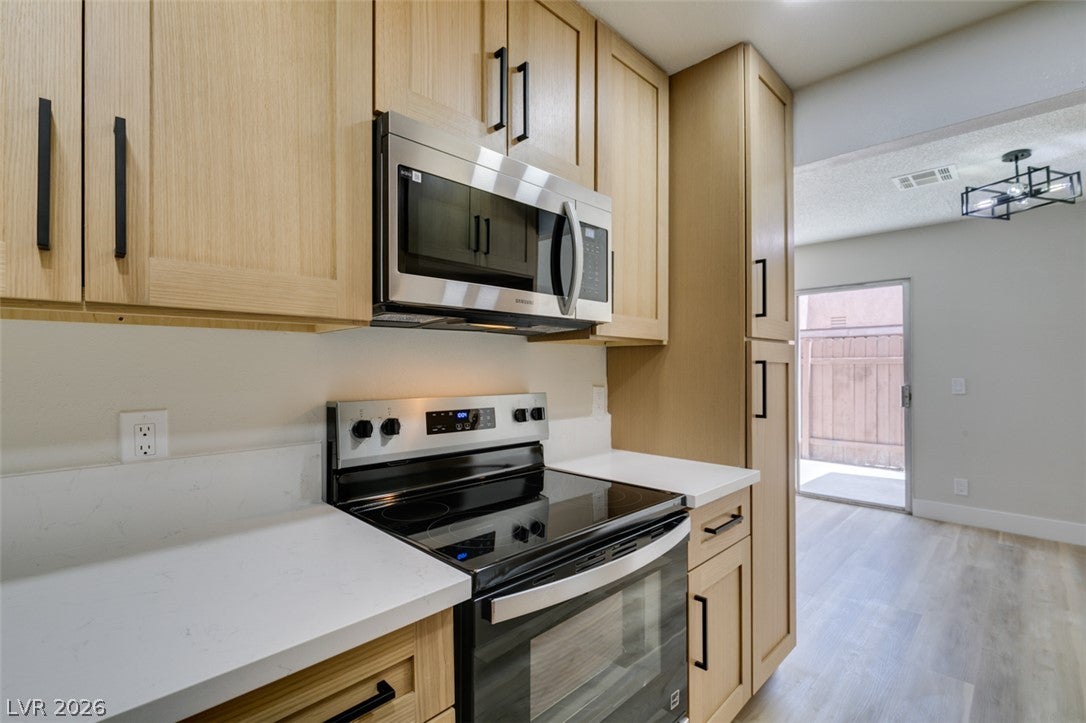 3638 Villa Knolls East Drive