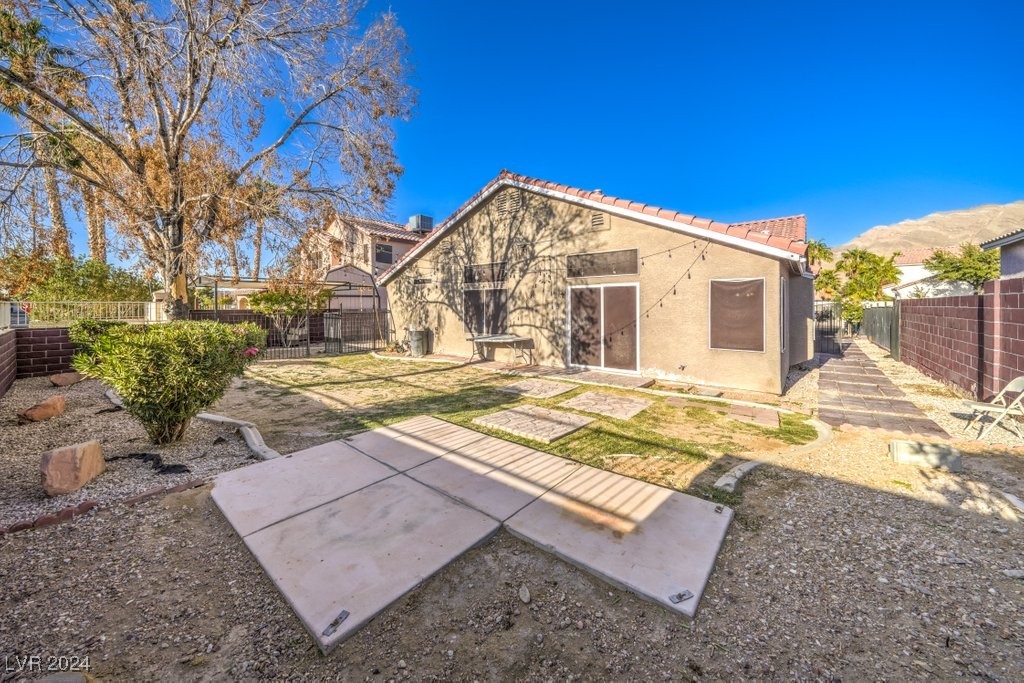 1675 English Rose Drive, Las Vegas, Nevada image 36