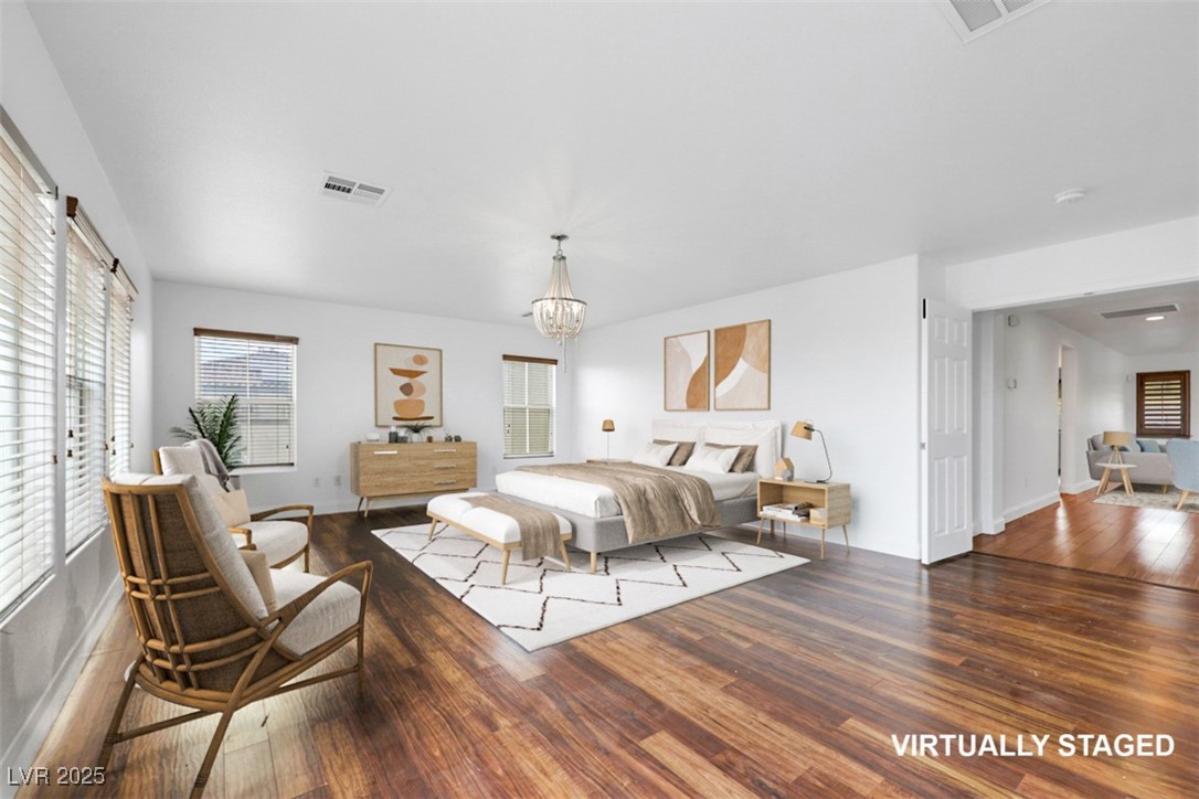 North Las Vegas, Nevada 89031, United States, 5 Bedrooms Bedrooms, ,4 BathroomsBathrooms,Residential,Pending,212137