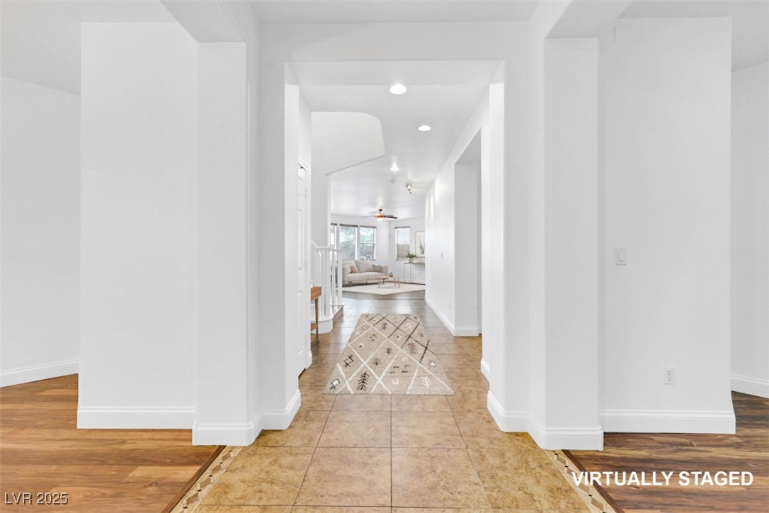 North Las Vegas, Nevada 89031, United States, 5 Bedrooms Bedrooms, ,4 BathroomsBathrooms,Residential,Pending,212137