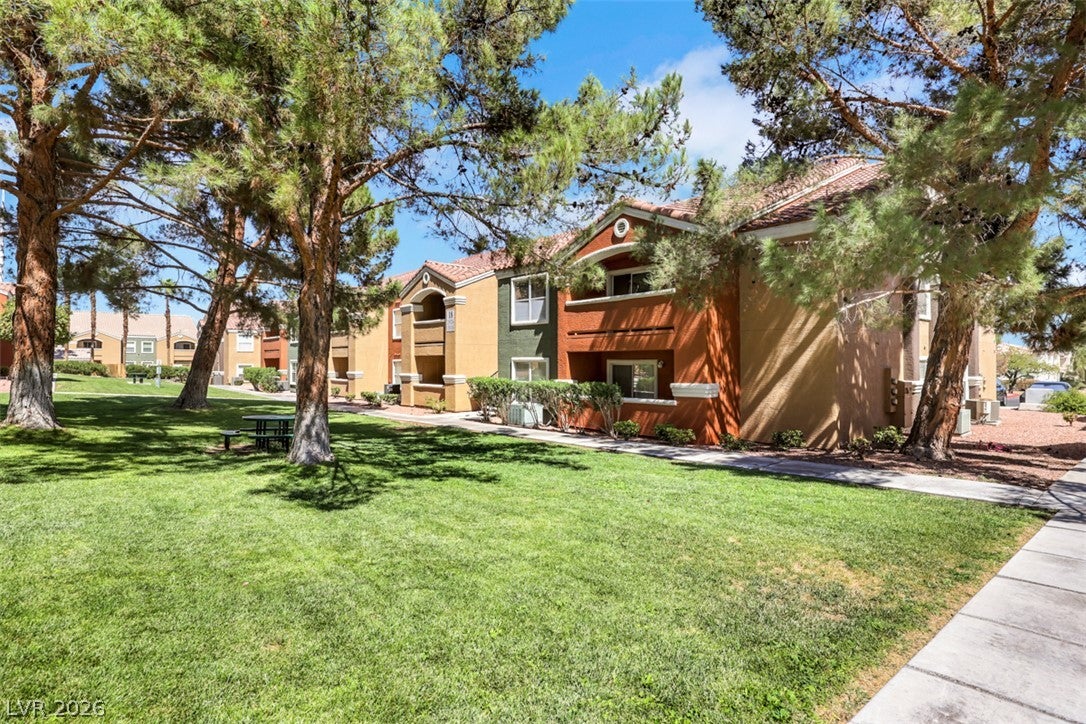 8101 W Flamingo Road 2136