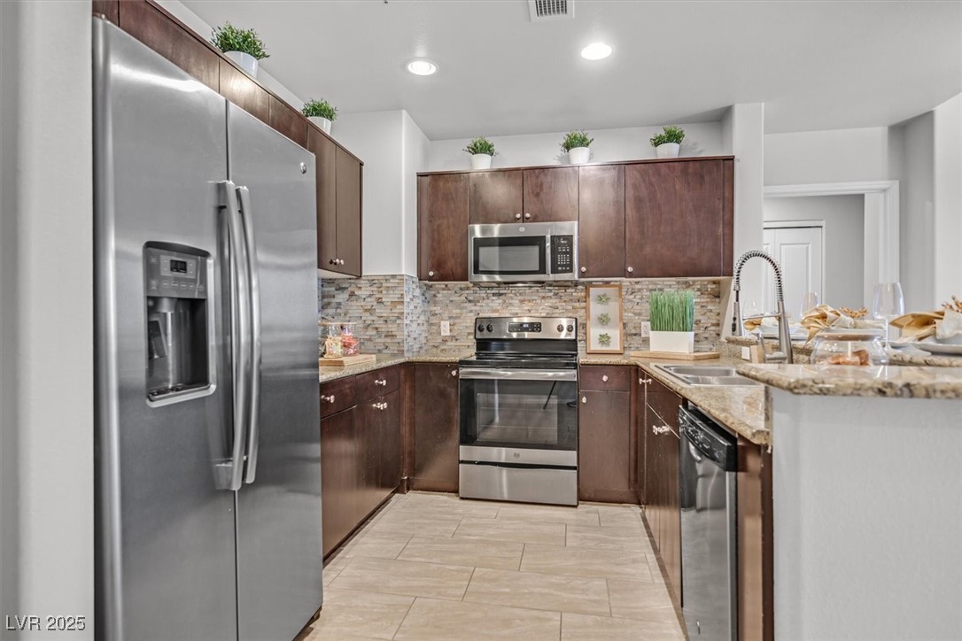 8255 Las Vegas Boulevard 217