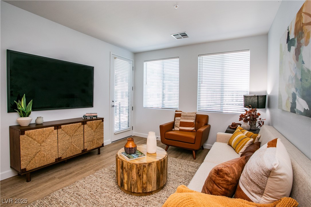4480 Meadows Lane Multiple