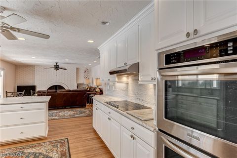 Tiny photo for 3753 Meadowcrest Drive, Las Vegas, NV 89121 (MLS # 2781833)
