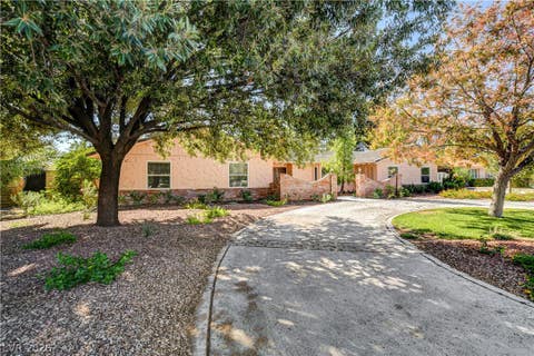 Tiny photo for 3753 Meadowcrest Drive, Las Vegas, NV 89121 (MLS # 2781833)