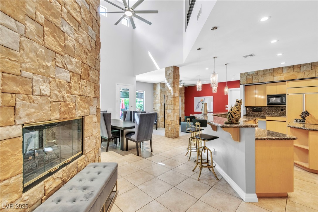 10005 Bow Ridge Court