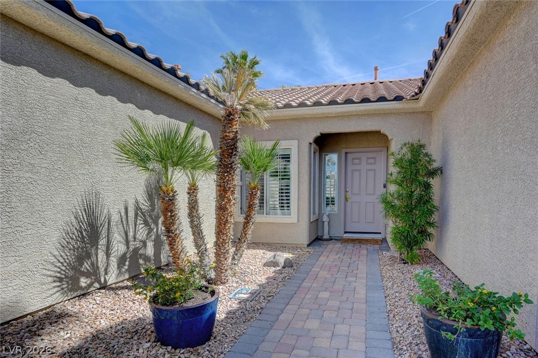 2338 Schaeffer Hills Drive