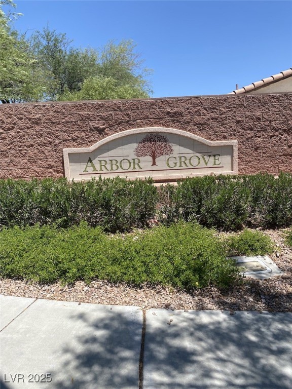 Las Vegas, Nevada 89144, United States, 3 Bedrooms Bedrooms, ,2 BathroomsBathrooms,Residential,Active,164172