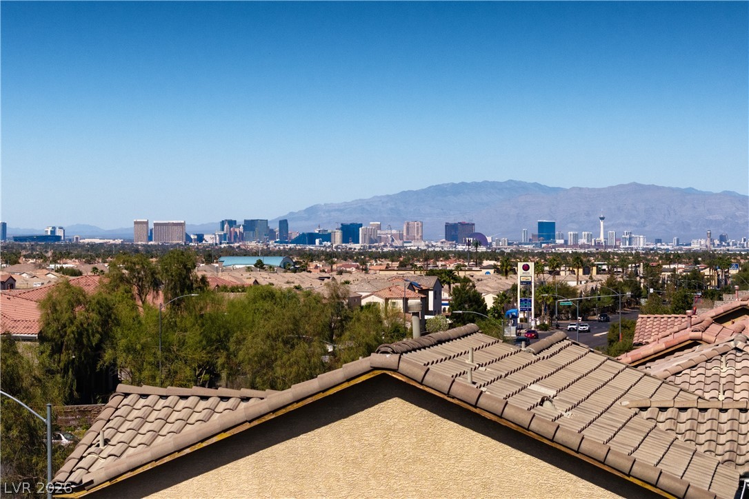 10287 Tiger Paws Place