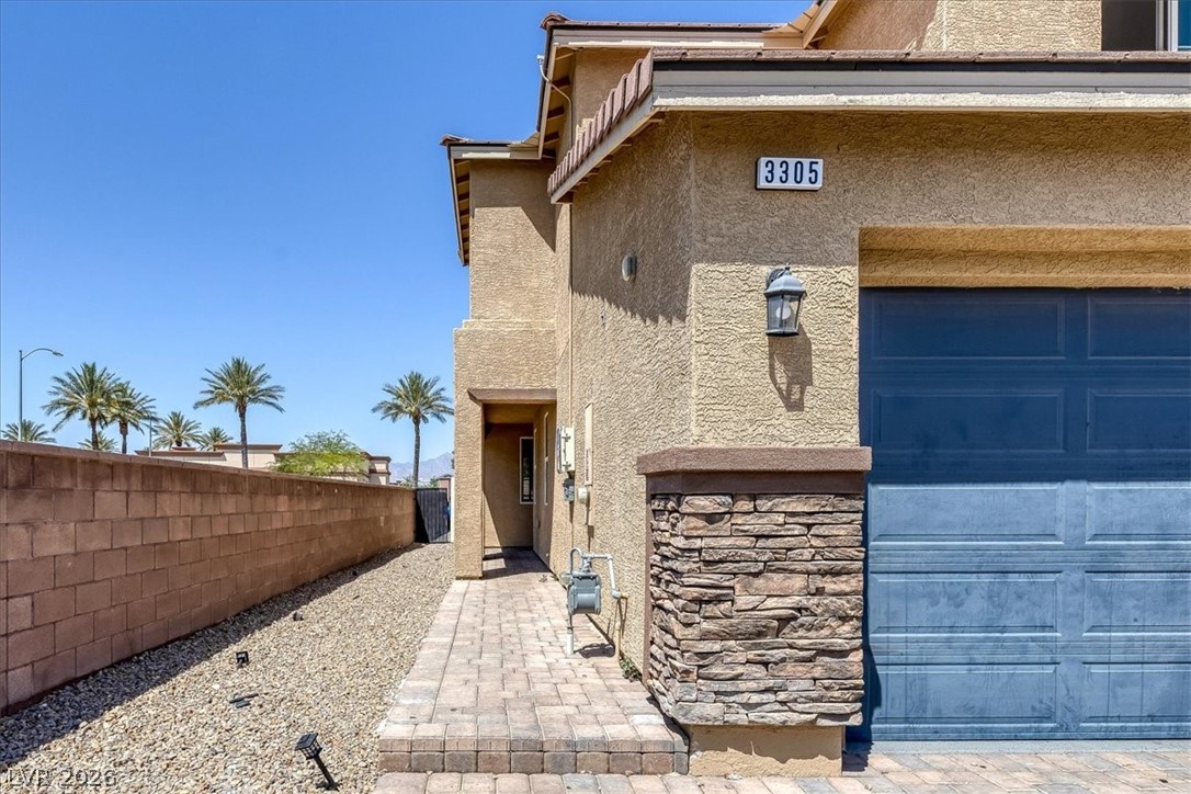 3305 Nicki Cometa Street
